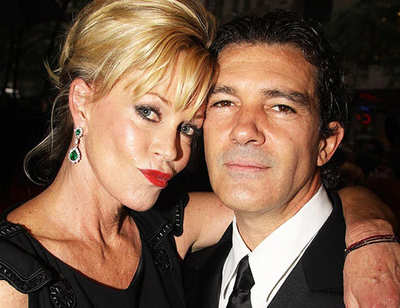 /glamour/these-celebrity-couples-stuck-together-even-when-one-of-them-cheated/img/celebs05_MobileImageSizeReigNN.jpg