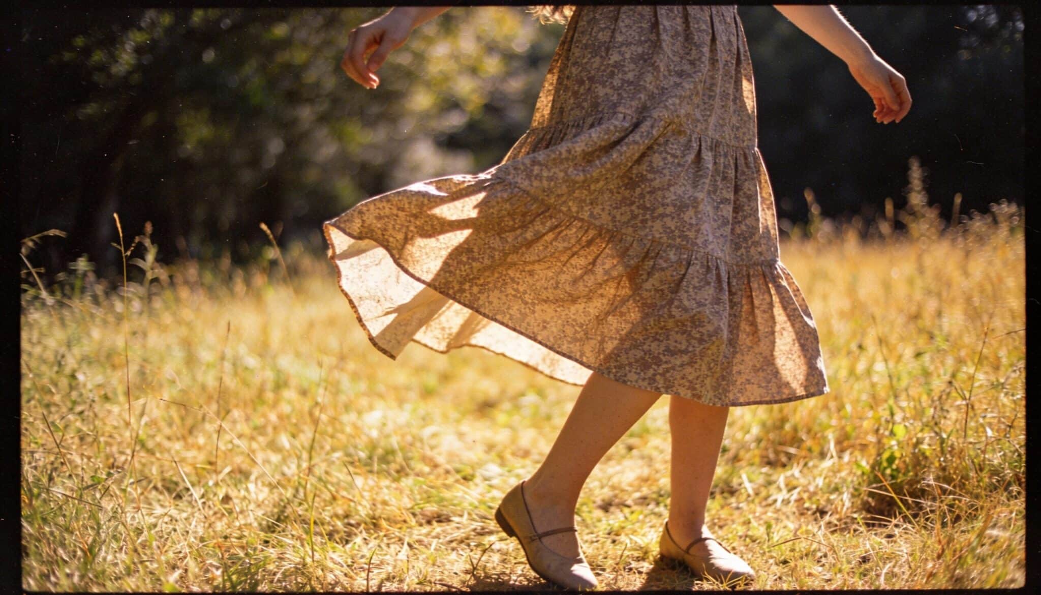 what is a tea length dress